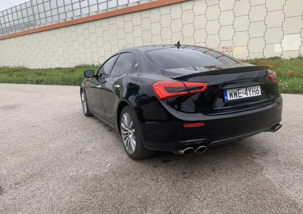 Maserati Ghibli cena 85900 przebieg: 102000, rok produkcji 2015 z Warszawa małe 106